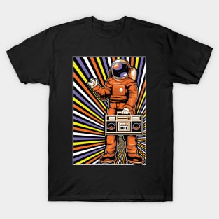 Astronaut loves Radio T-Shirt